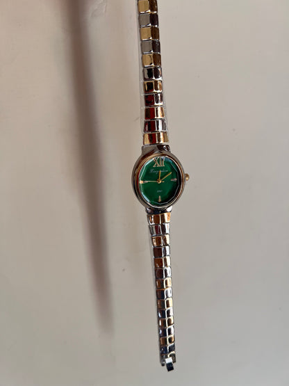 Oval shaped snake strap Watch
