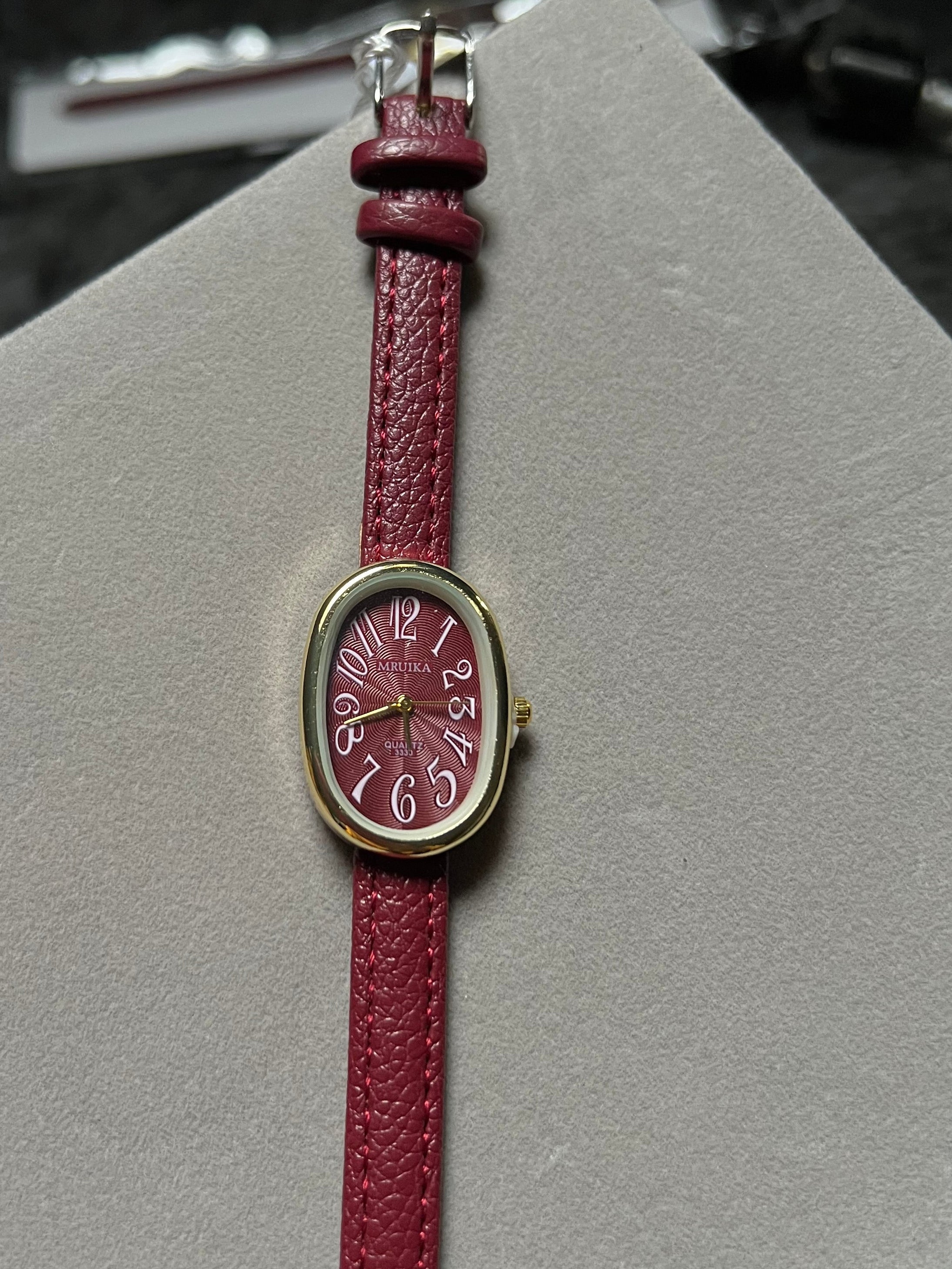 MRUIKA burgundy leather watch