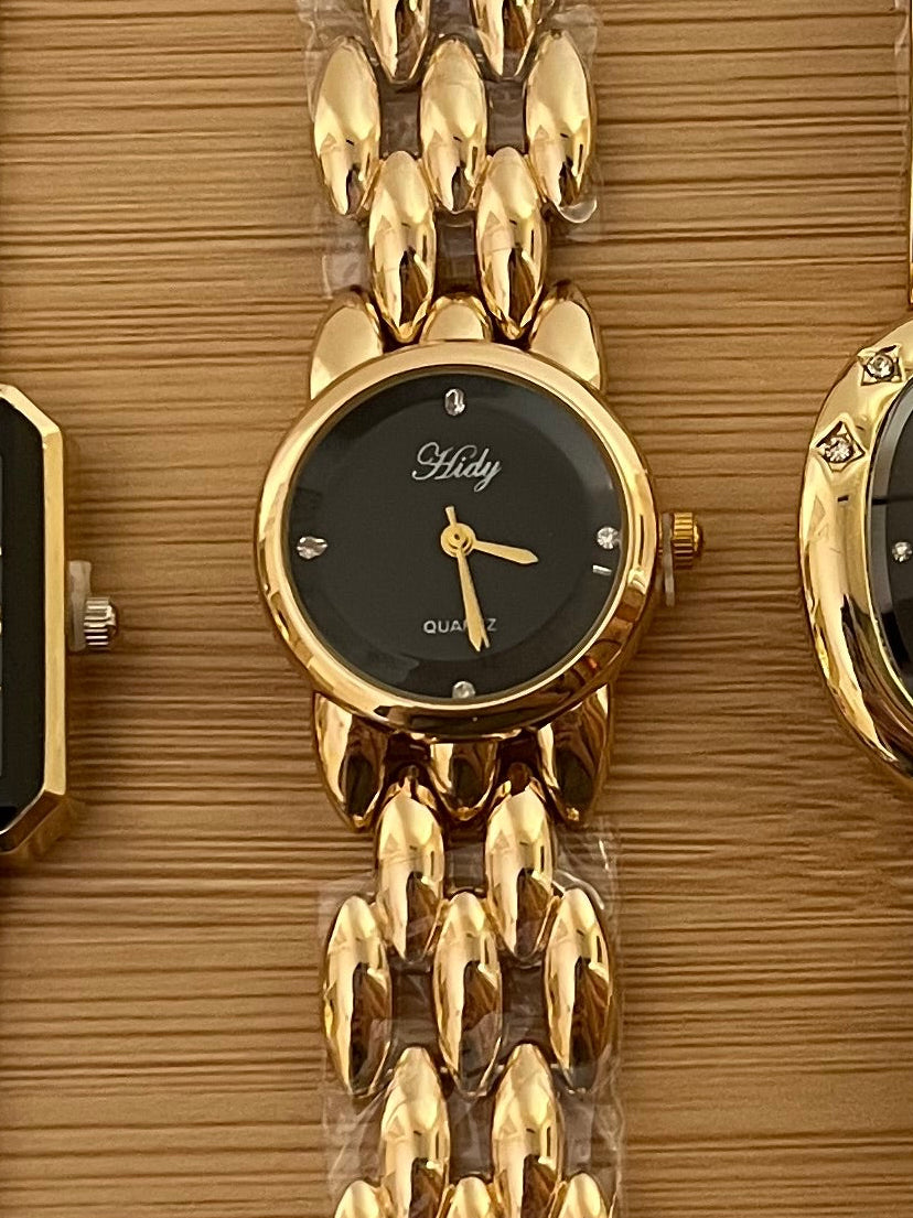 Vintage black round dial Watch