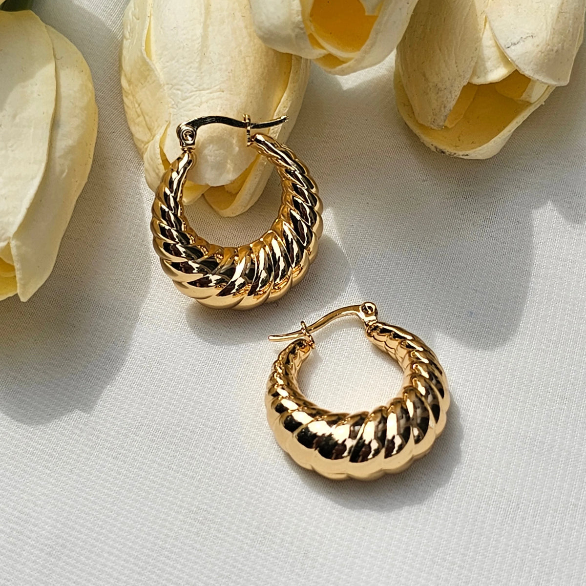 Cera earrings