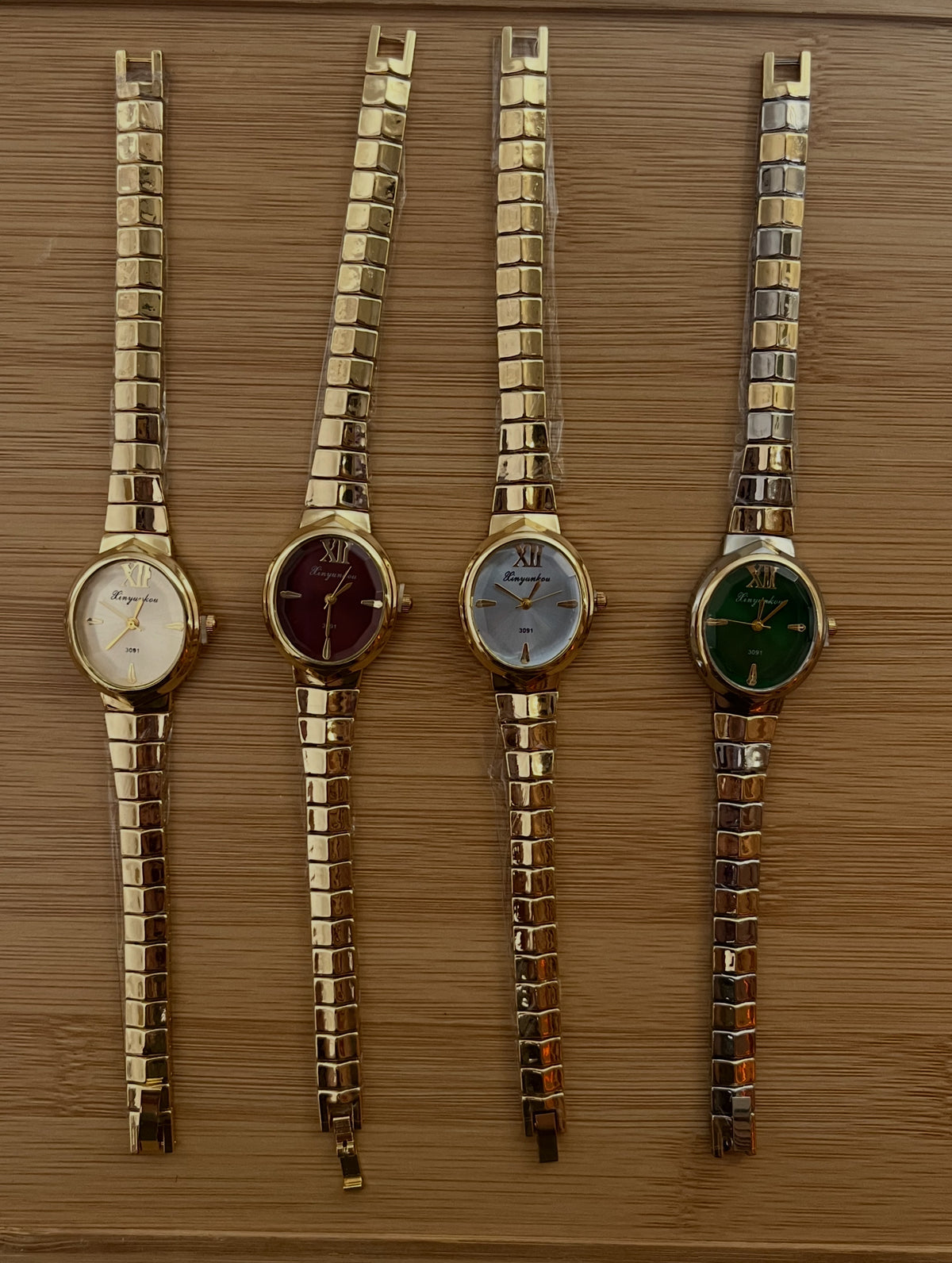 Oval shaped snake strap Watch