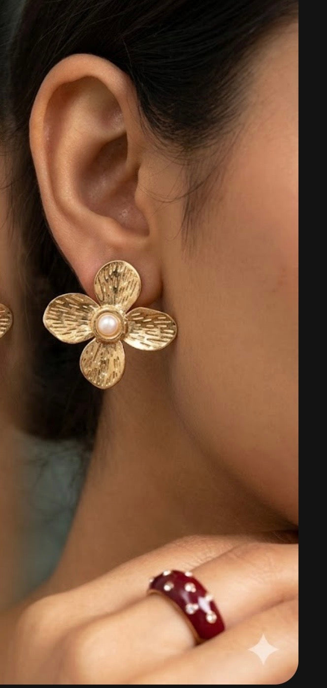 Flora earrings