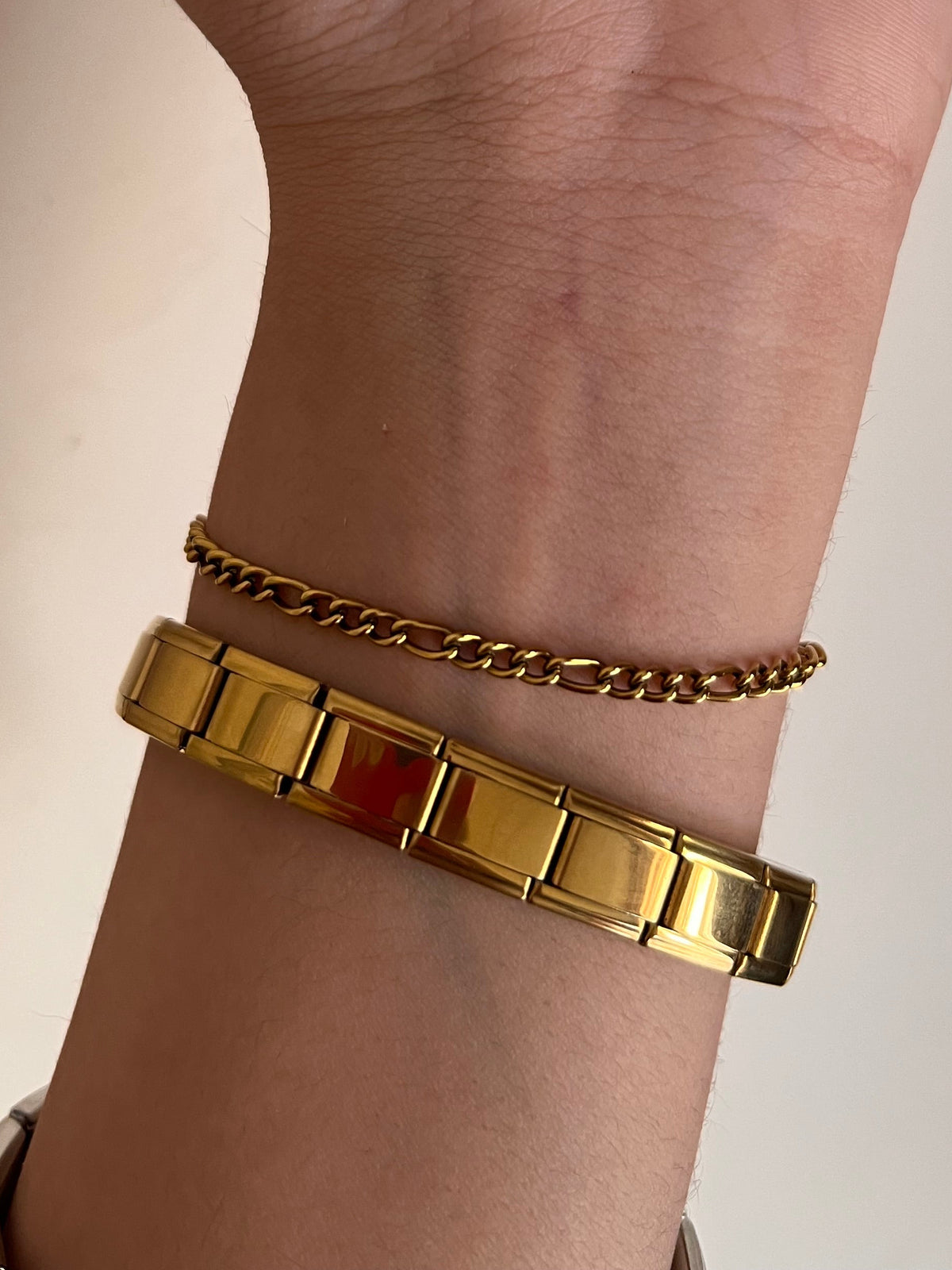 Golden Italic bracelet