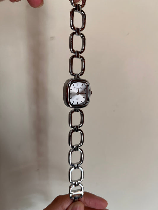 Square bracelet shaped watch