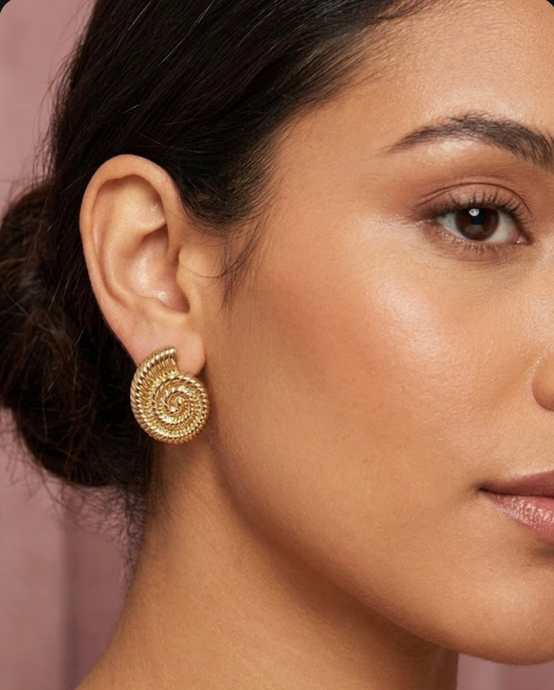 Shell earrings
