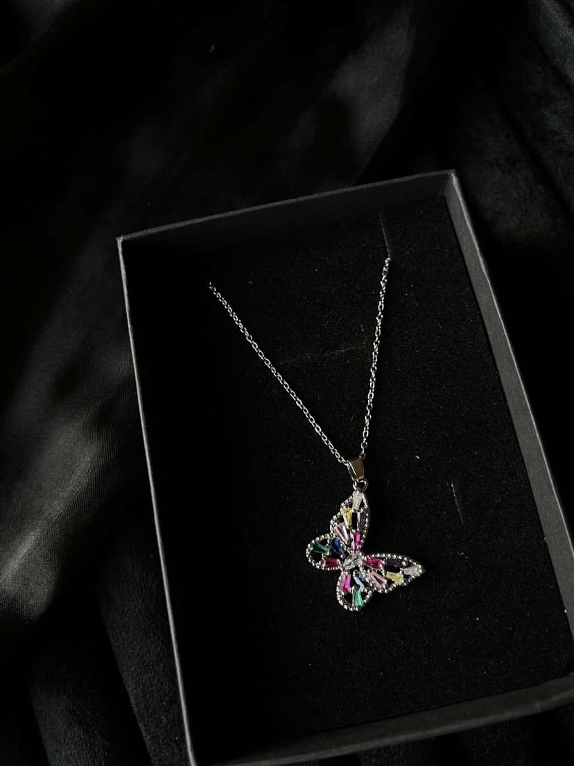Butterfly Charm Necklace for Women – Elegant Feminine Pendant Jewelry for Everyday Wear & Gift