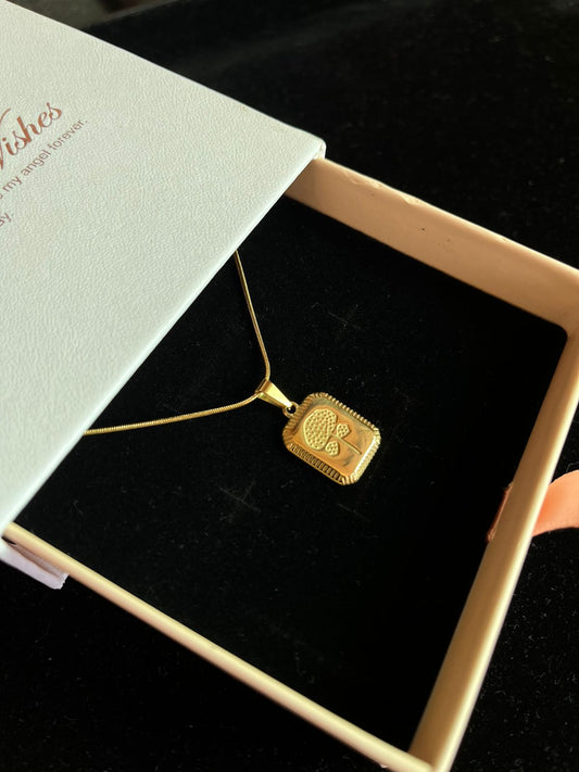 Birth flower necklace