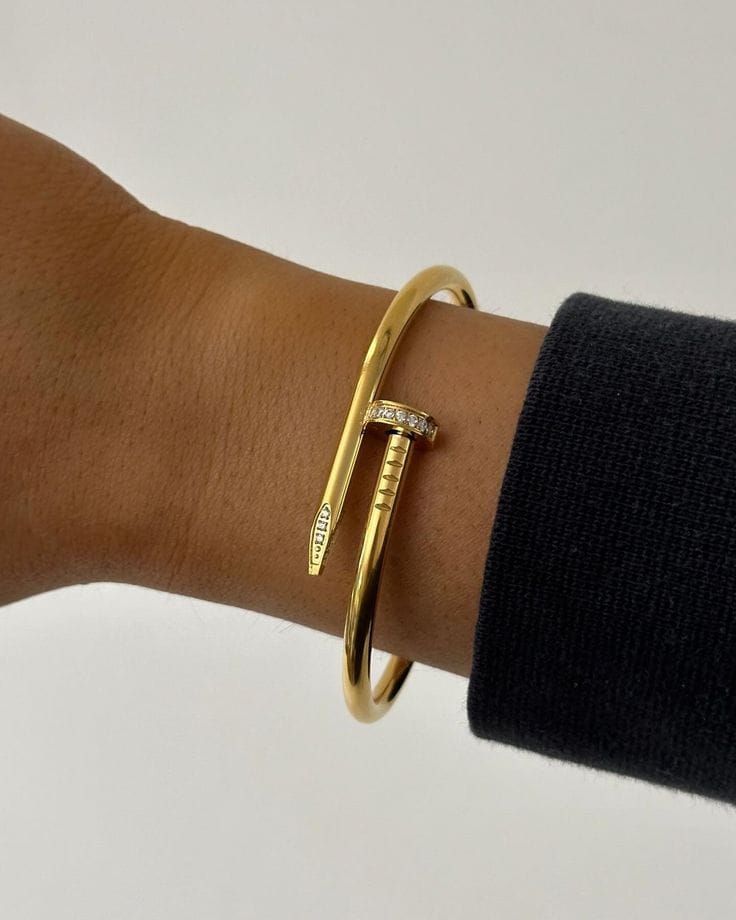 Nail pearl handcuff