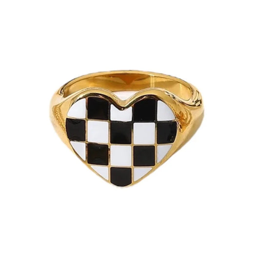 Chequered Heart Ring for Women – Elegant Gold Plated Fashion Love Ring Stainless Steel Jewelry